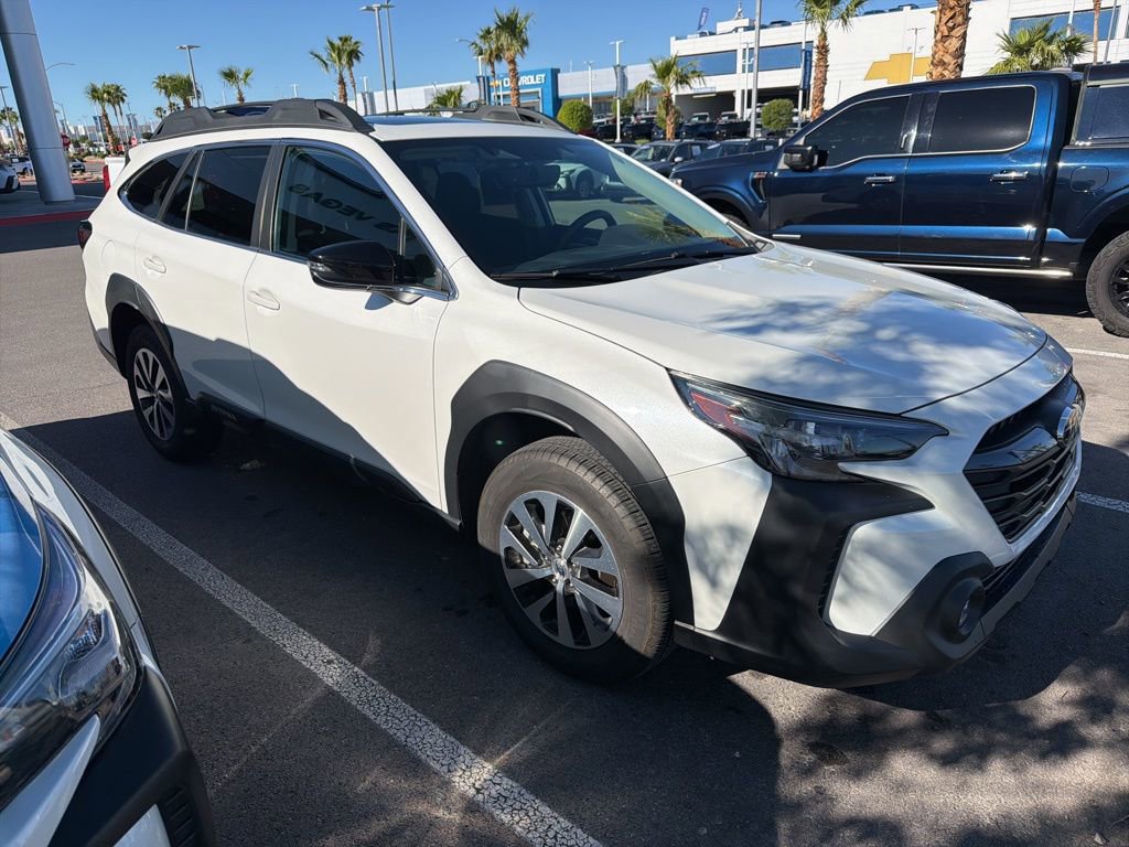 Used 2024 Subaru Outback Premium image 9
