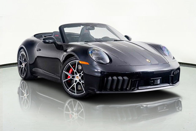 Used 2025 Porsche 911 Carrera 4 GTS image 4