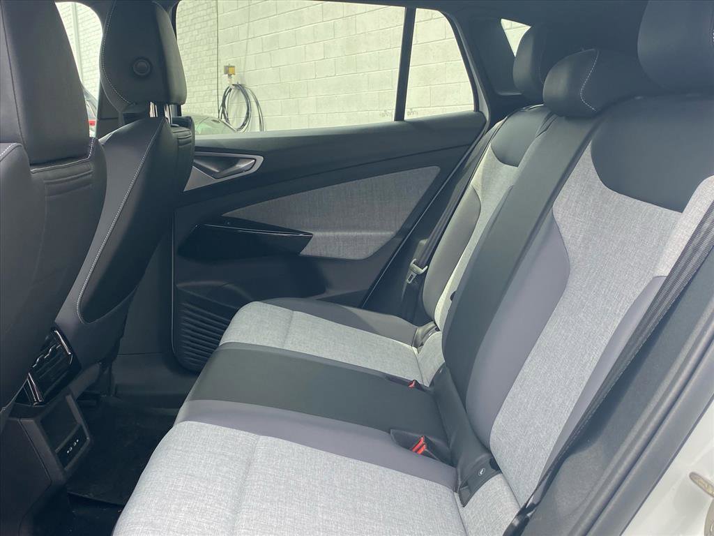 Certified 2023 Volkswagen ID.4 Pro image 19