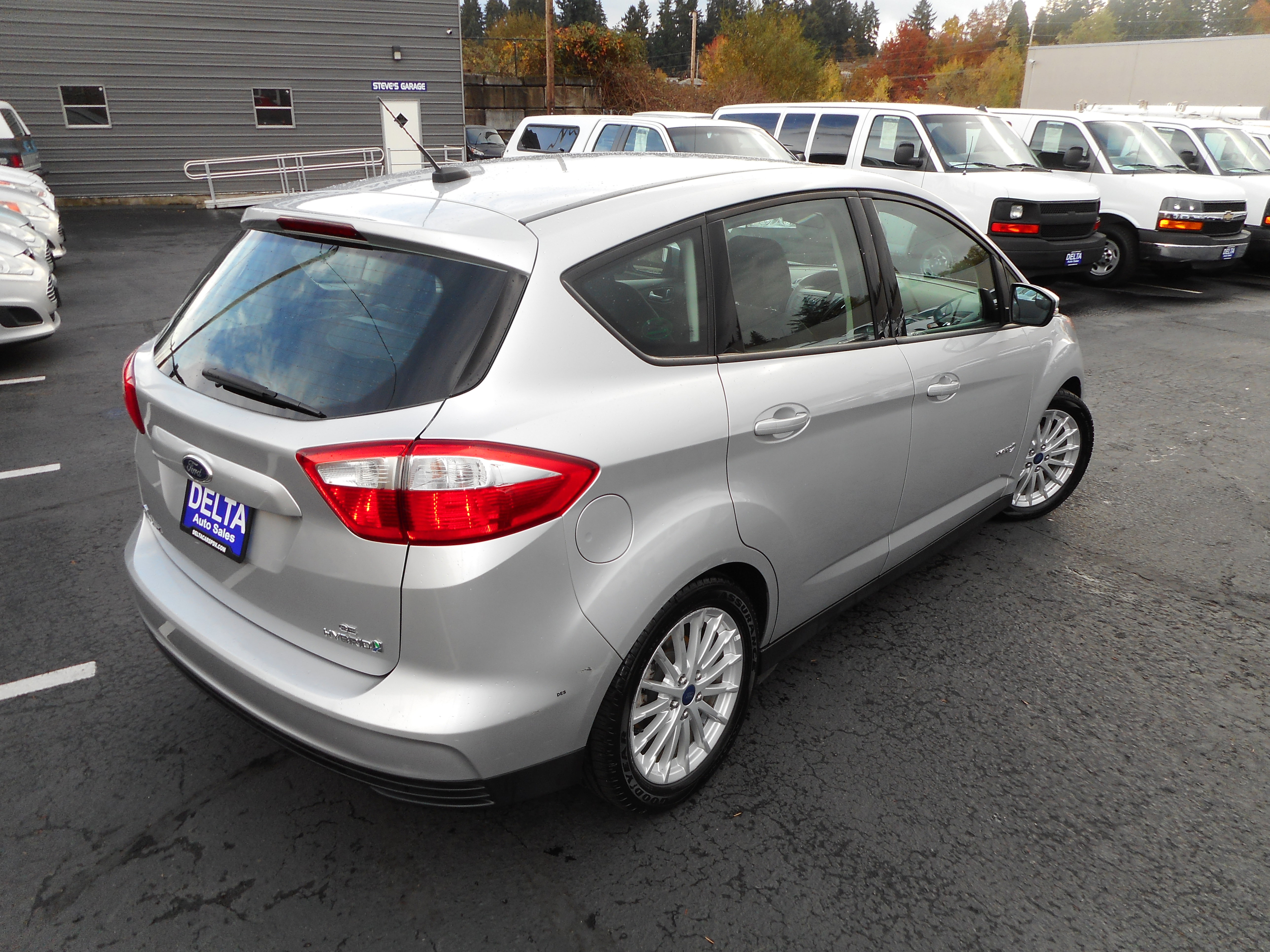 Used 2015 Ford C-MAX SE image 8