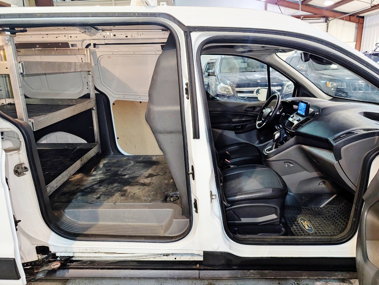 Used 2020 Ford Transit Connect XL image 23