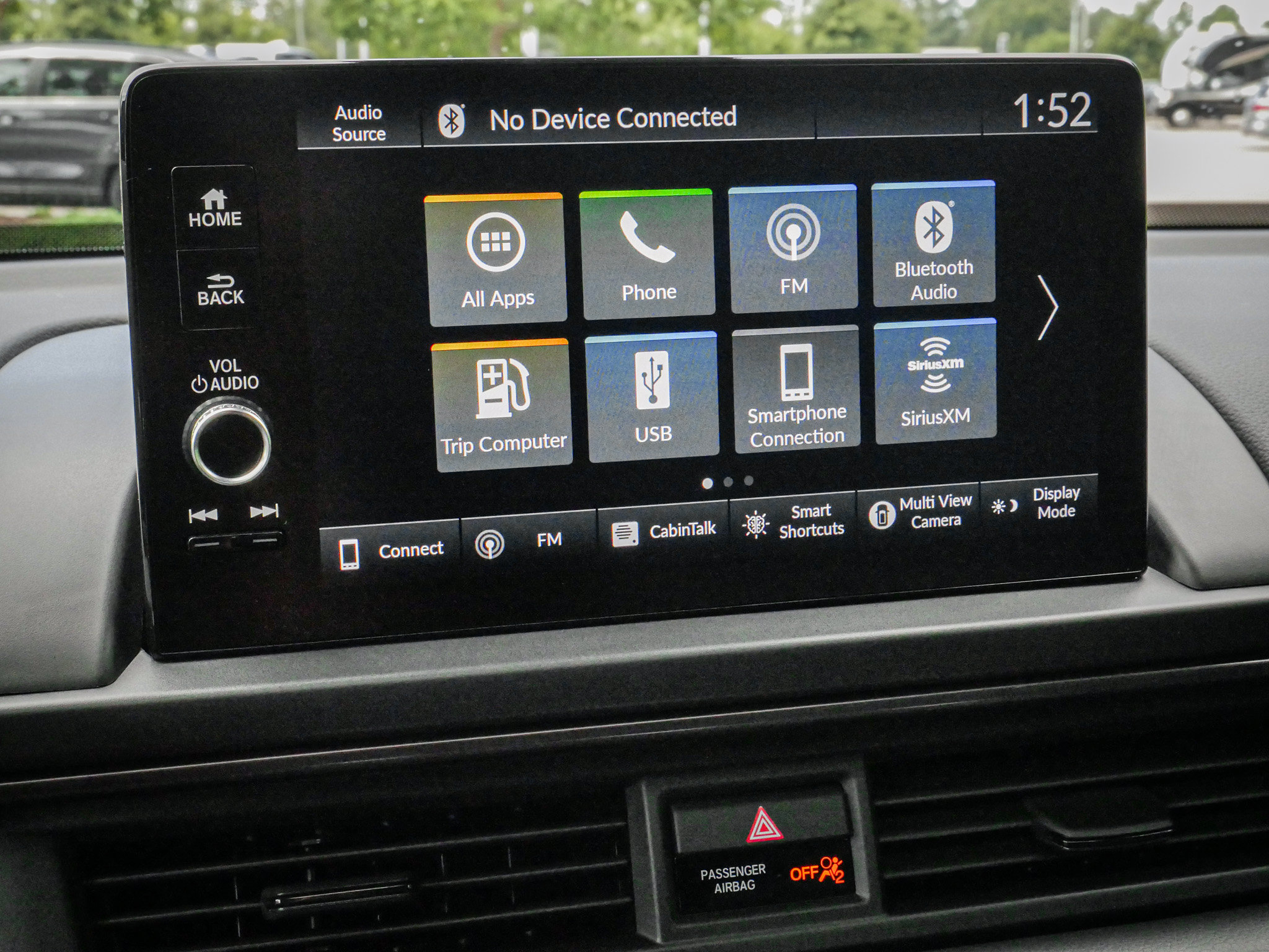 Used 2025 Honda Pilot TrailSport image 23
