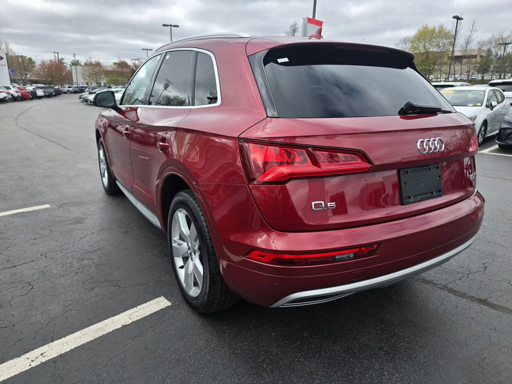 Used 2018 Audi Q5 2.0T Premium Plus w/ Premium Plus Package AWD/4WD image 5