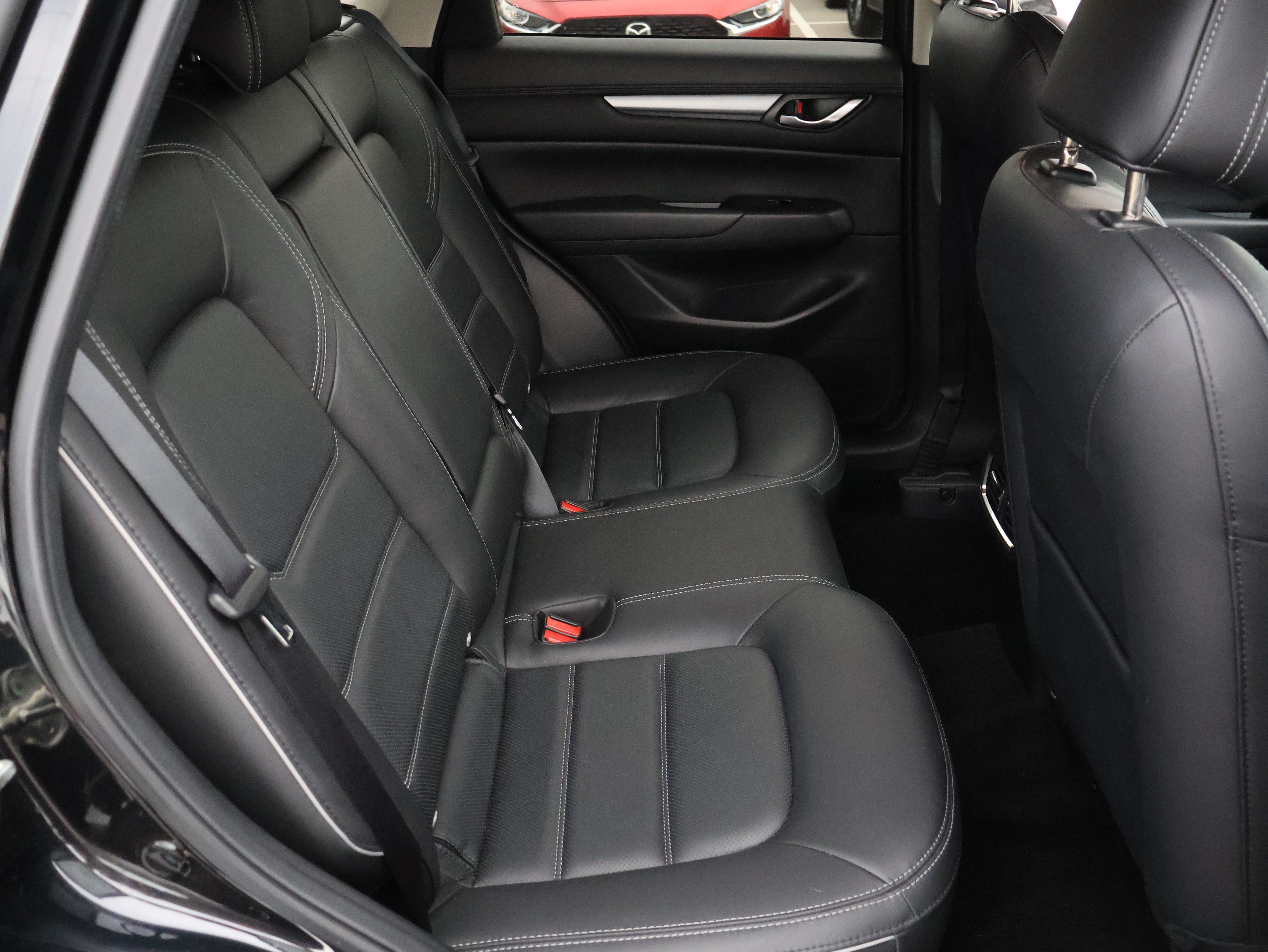 Used 2025 MAZDA CX-5 AWD 2.5 S w/ Preferred Package image 12