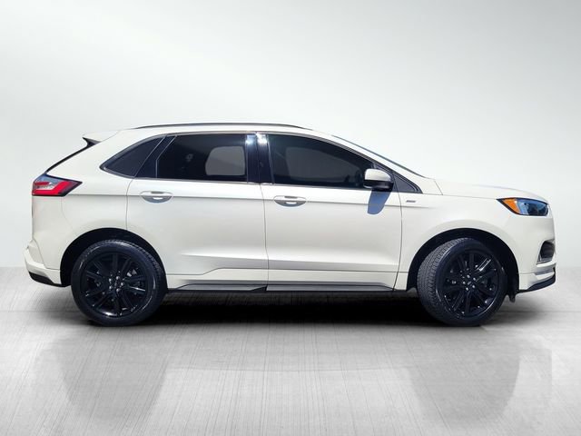 Certified 2023 Ford Edge ST-Line AWD/4WD image 3