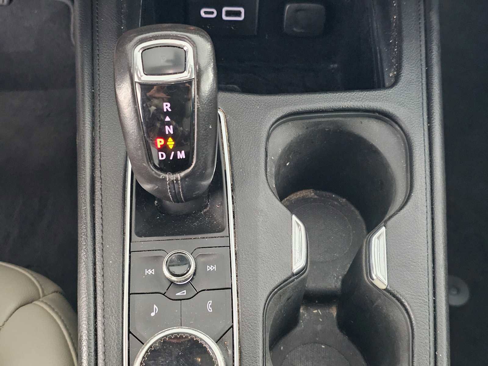 Used 2019 Cadillac XT4 Luxury image 30