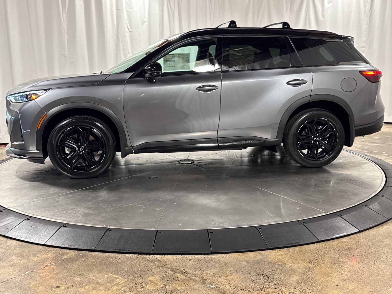 New 2027 INFINITI QX60 Sport w/ Dark Cargo Package AWD/4WD image 8