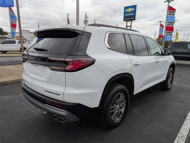 Used 2025 GMC Acadia Elevation image 5