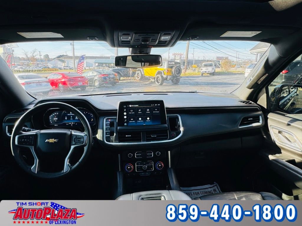 Used 2022 Chevrolet Suburban LT w/ Luxury Package image 41