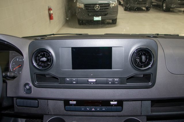 Used 2024 Mercedes-Benz Sprinter 144 Cargo image 7