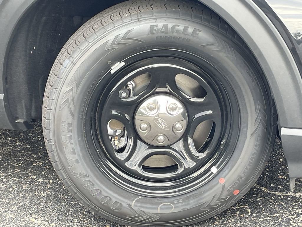 New 2025 Ford Explorer 4WD Police Interceptor image 9