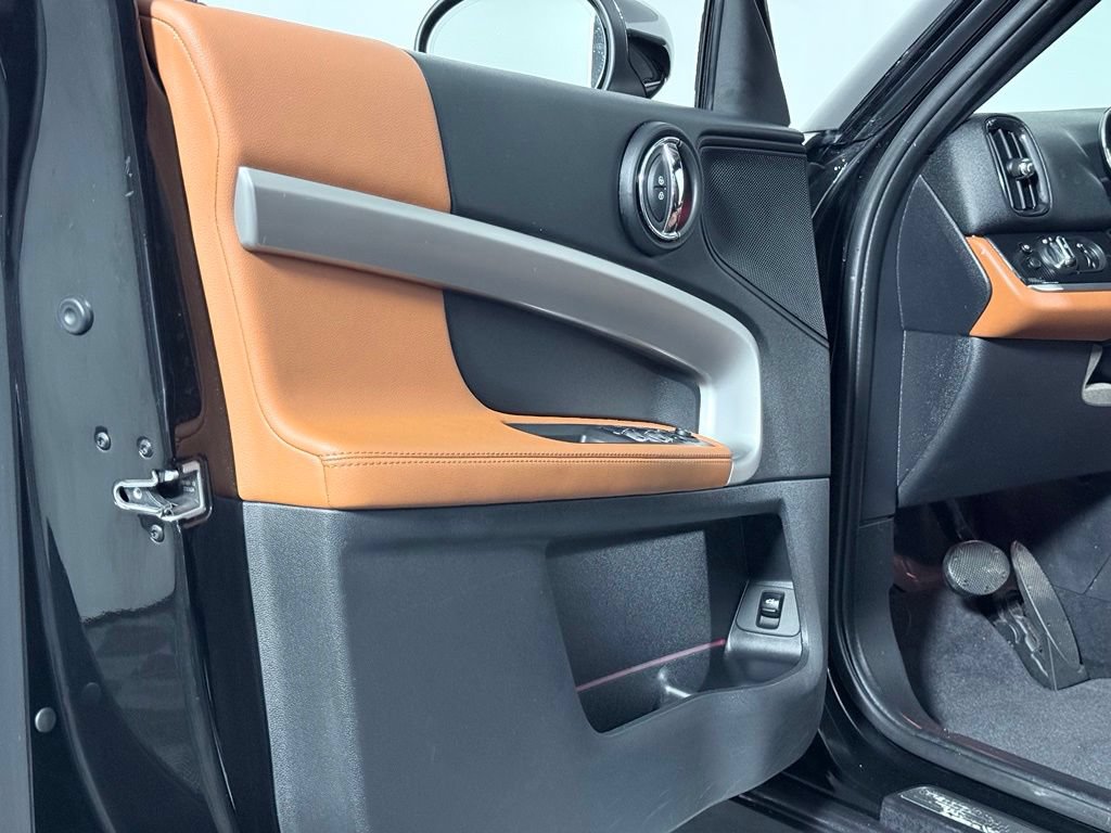 Certified 2024 MINI Cooper Countryman S w/ Signature Upholstery Package AWD/4WD image 26