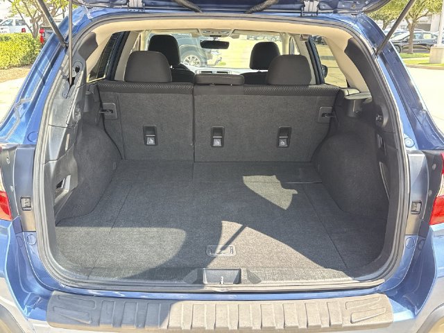 Used 2019 Subaru Outback 2.5i Premium AWD/4WD image 13