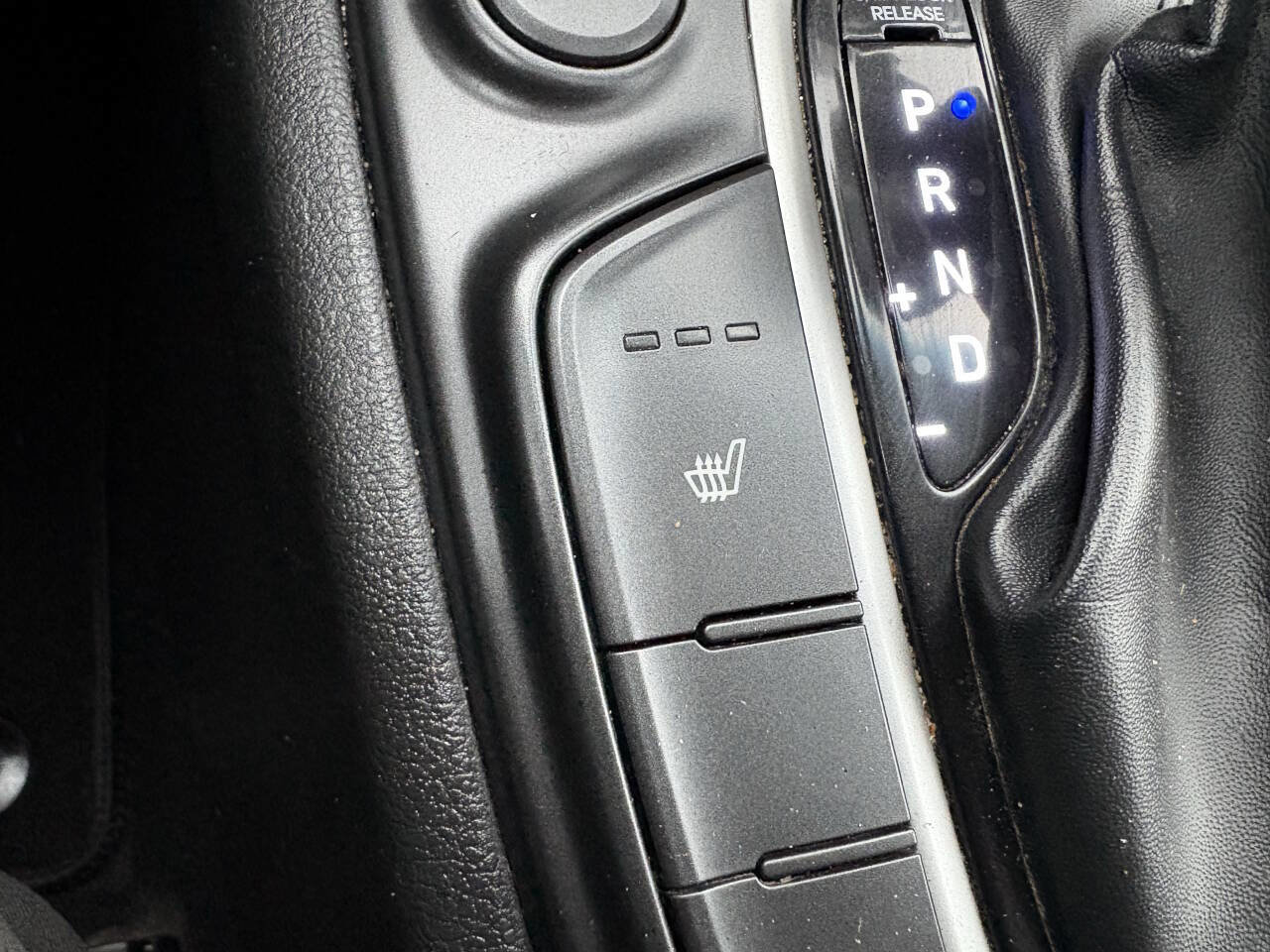 Used 2018 Hyundai Kona SEL w/ SEL Tech Package 02 image 27