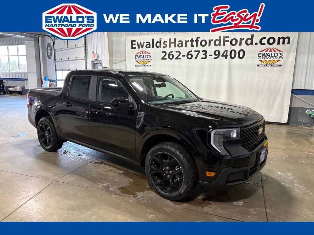 New 2026 Ford Maverick Lariat w/ Black Appearance Package image 1