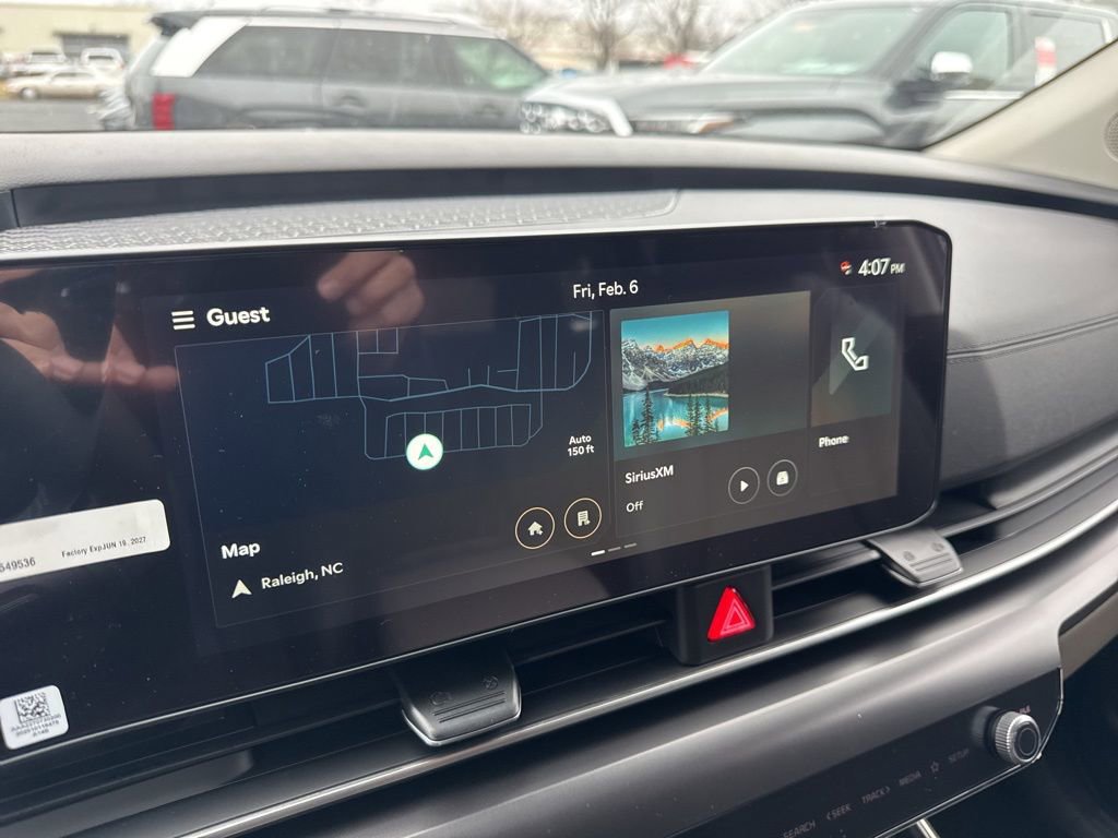 New 2026 Kia Carnival image 3