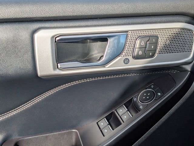 Used 2020 Ford Explorer Limited image 21