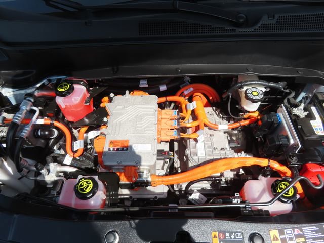 Used 2023 Chevrolet Bolt EUV LT w/ Convenience Package FWD image 44
