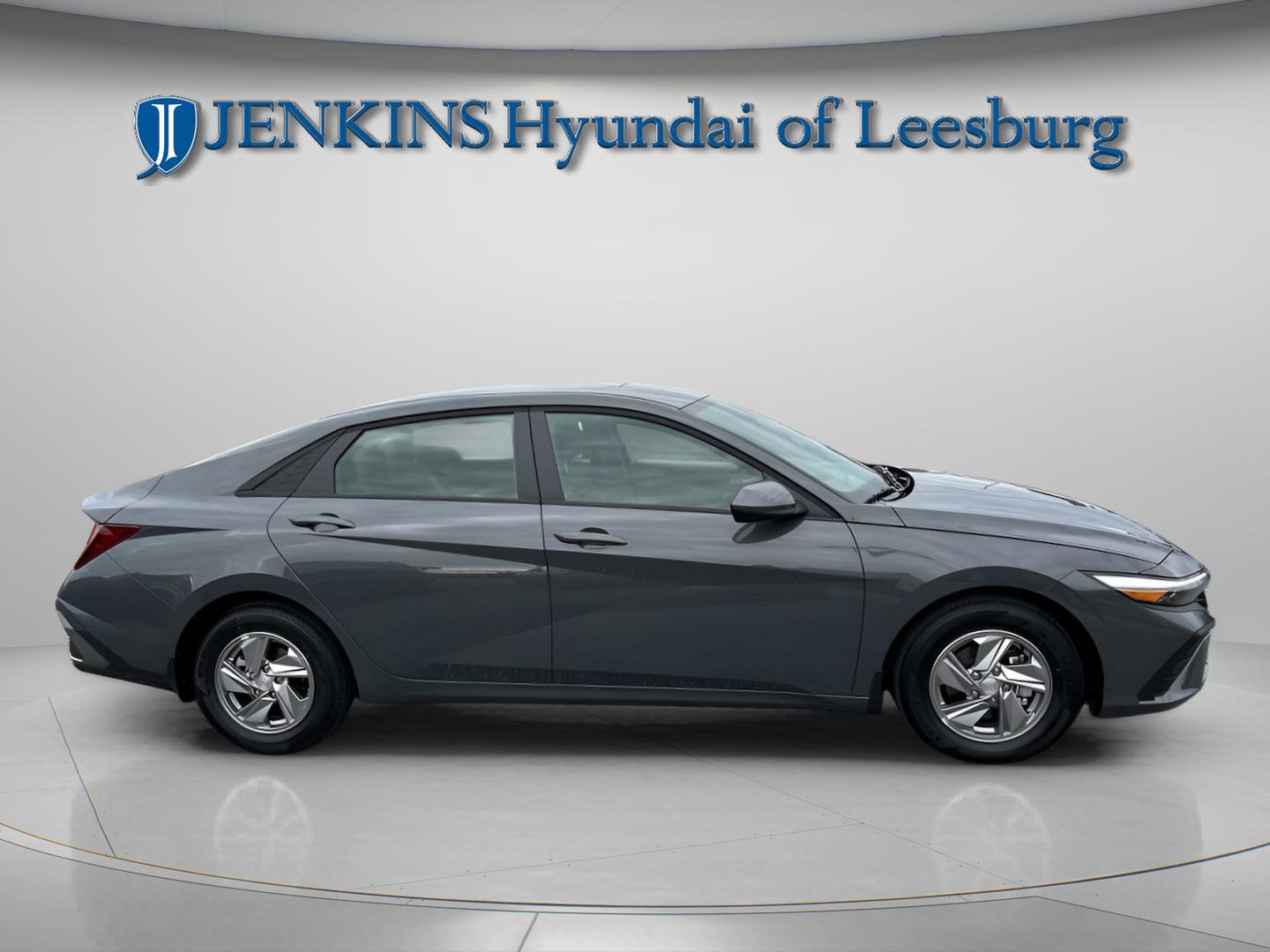 New 2026 Hyundai Elantra SEL Sport image 2