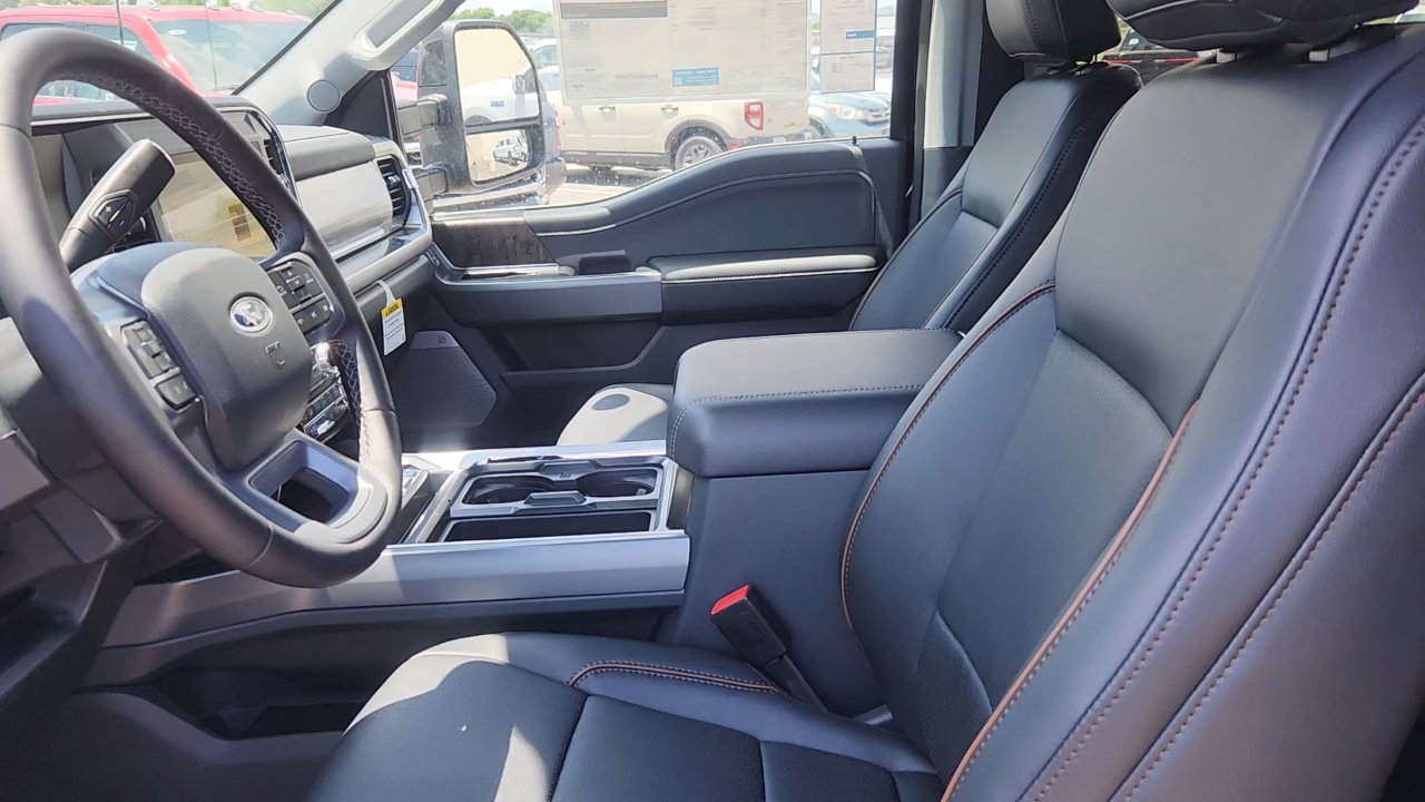 New 2025 Ford F250 Lariat w/ Lariat Ultimate Package image 19