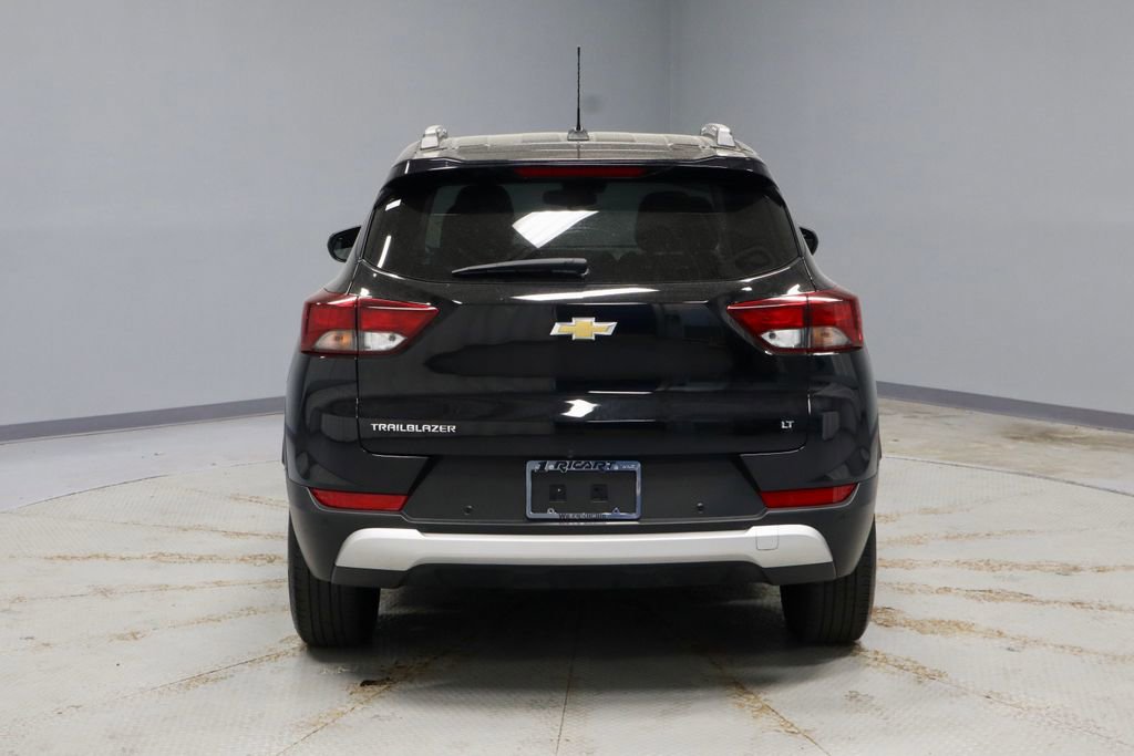 Used 2024 Chevrolet TrailBlazer LT w/ Driver Confidence Package FWD image 10