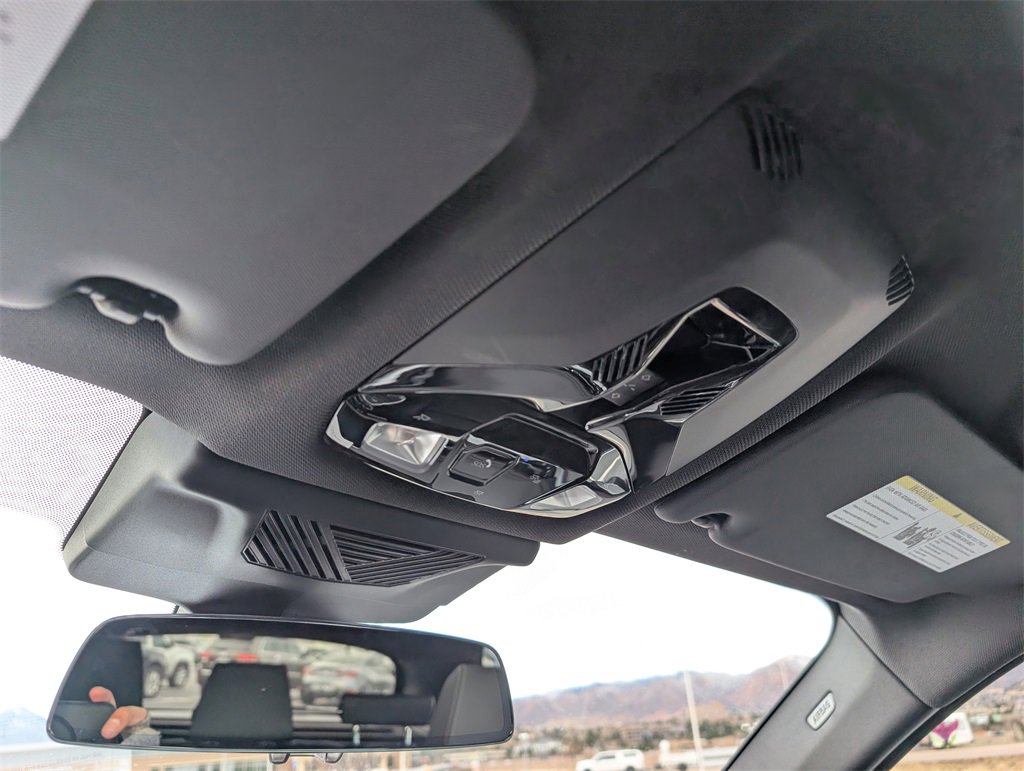 Certified 2025 BMW X1 xDrive28i w/ Technology Package image 32