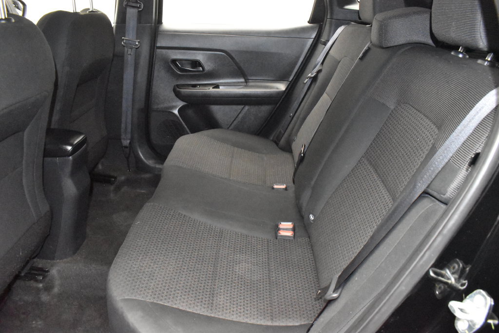 Used 2025 Nissan Kicks S AWD/4WD image 29