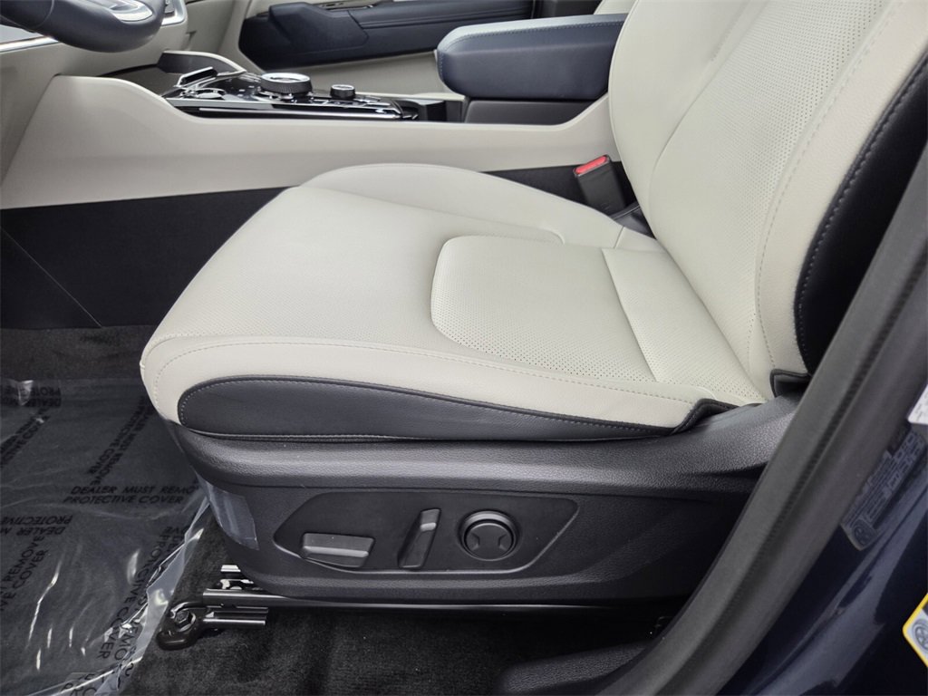 Used 2023 Kia Sportage EX w/ EX Premium Package image 39