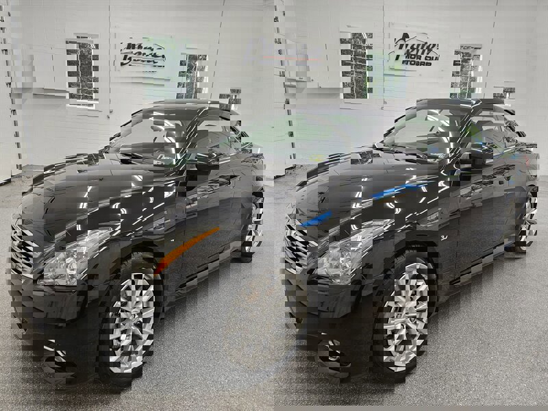 Used 2014 INFINITI Q60 Convertible w/ Premium Package