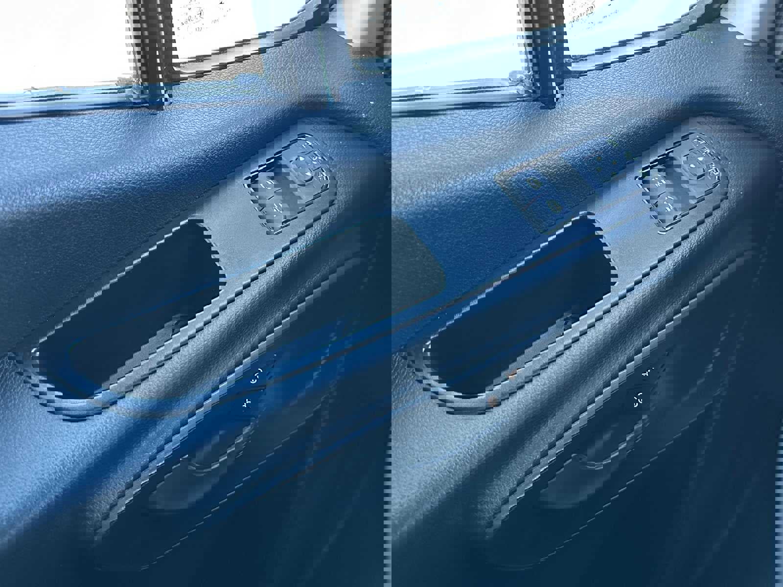 Used 2023 Mercedes-Benz Sprinter 2500 image 33