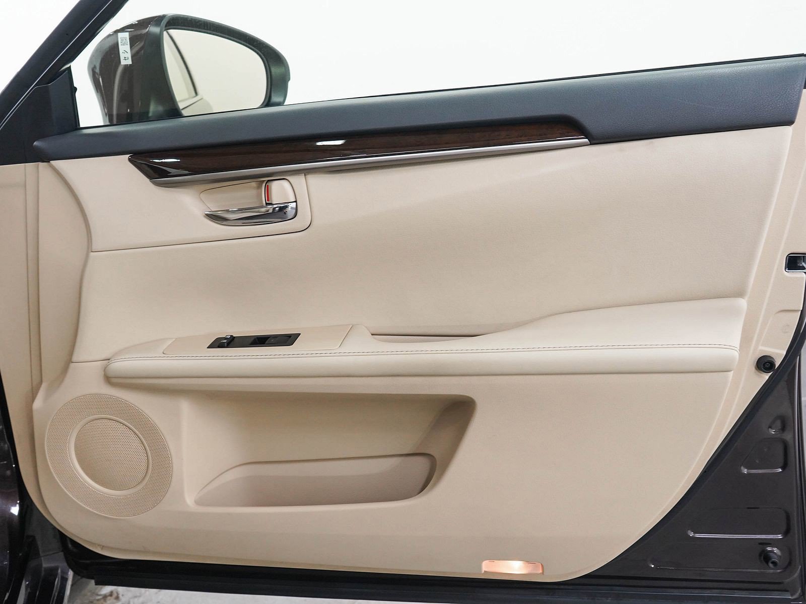 Used 2015 Lexus ES 350 w/ Premium Package FWD image 9