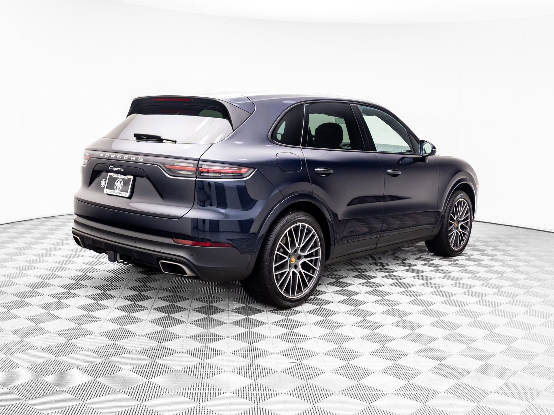 Certified 2021 Porsche Cayenne image 7