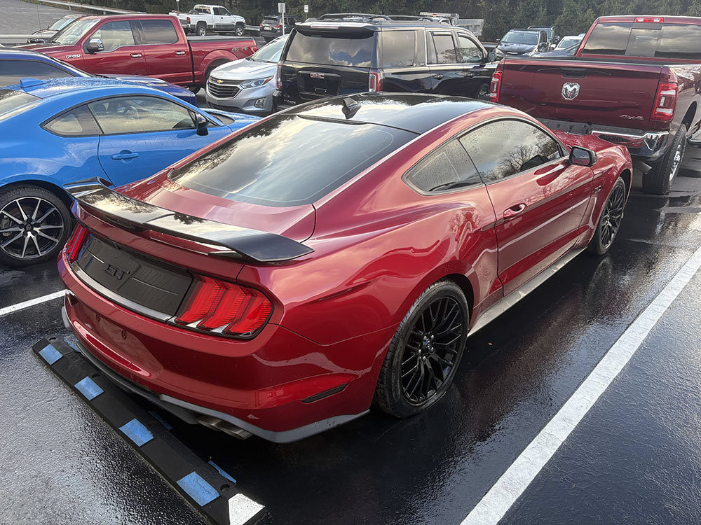 Used 2021 Ford Mustang GT Premium w/ GT Performance Package RWD image 2