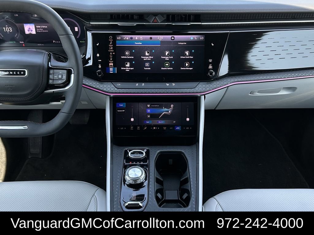 Used 2025 Jeep Wagoneer S Limited image 14