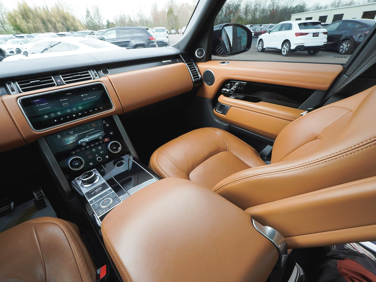 Used 2021 Land Rover Range Rover Autobiography Fifty Edition image 51