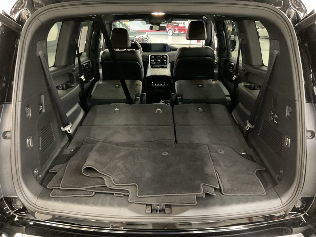 Used 2026 Nissan Armada SL w/ Captain's Chari Seat Package AWD/4WD image 23