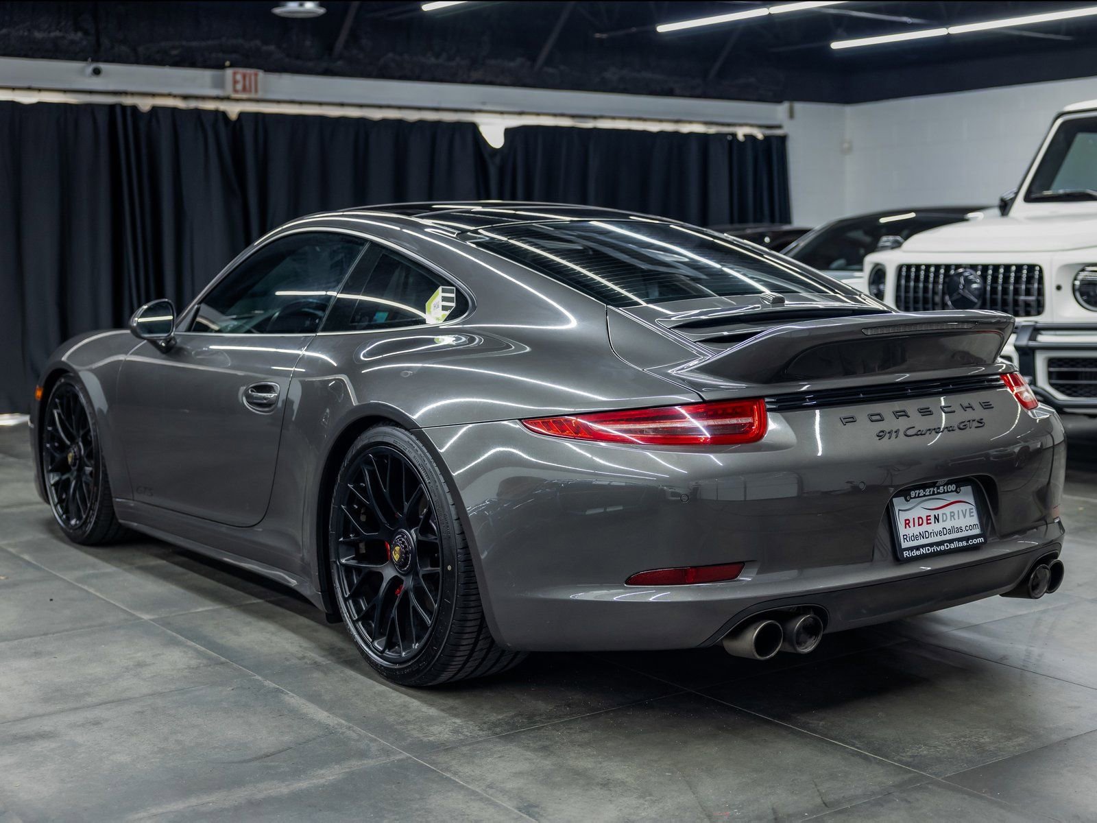 Used 2016 Porsche 911 Carrera GTS image 7
