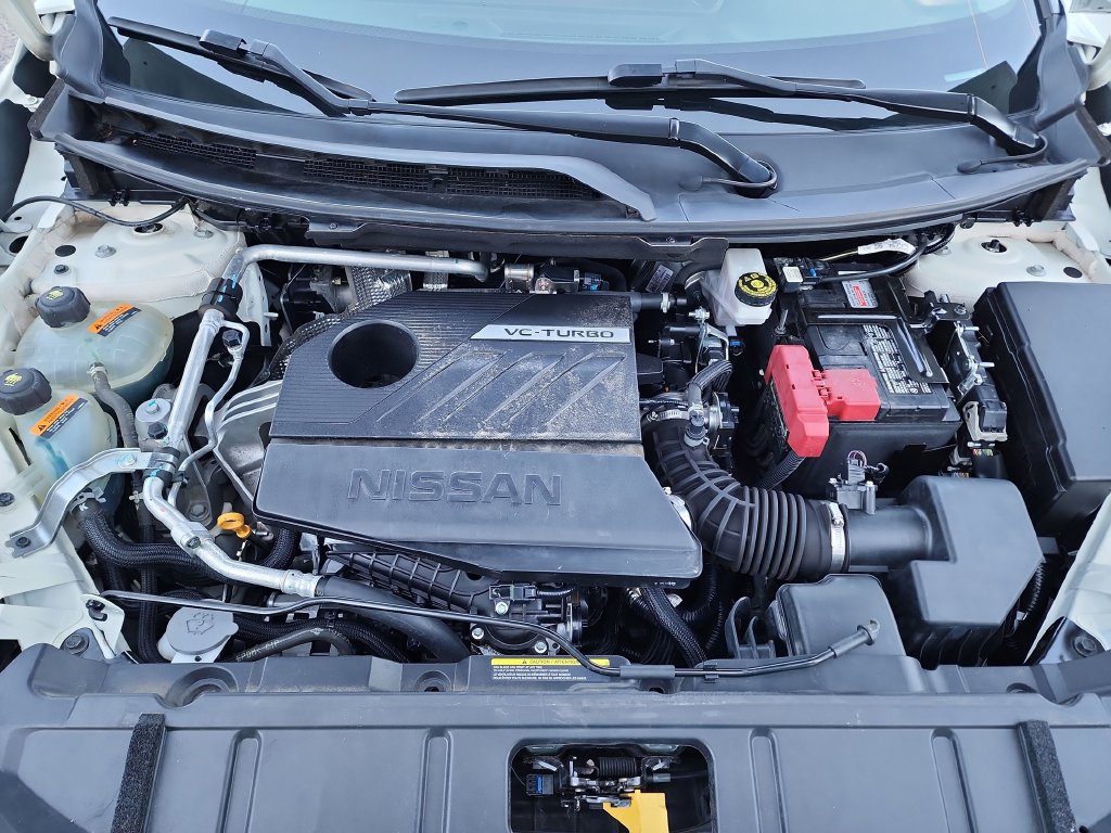 Used 2023 Nissan Rogue S FWD image 39
