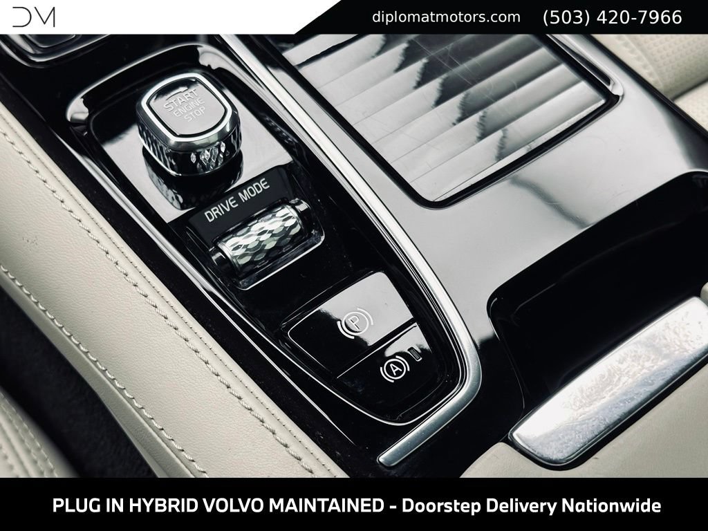 Used 2019 Volvo S90 T8 Inscription w/ Advanced Package AWD/4WD image 40