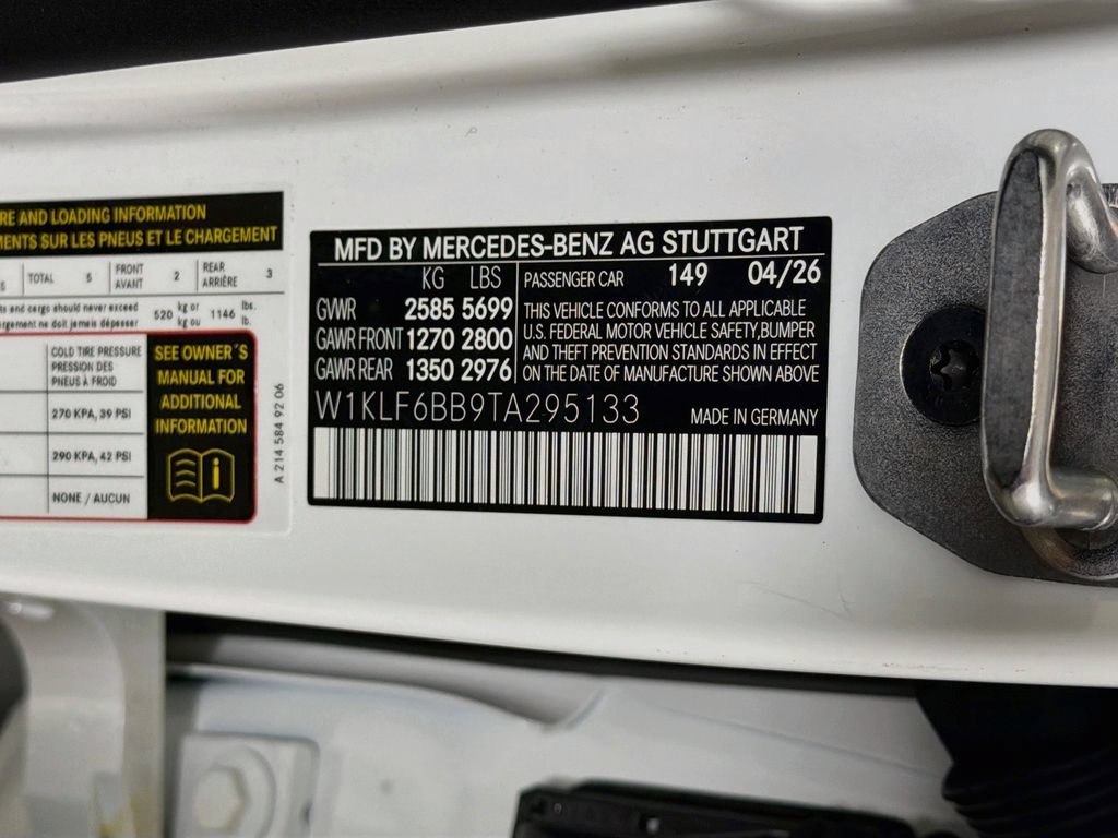 New 2026 Mercedes-Benz E 450 4MATIC Sedan image 37