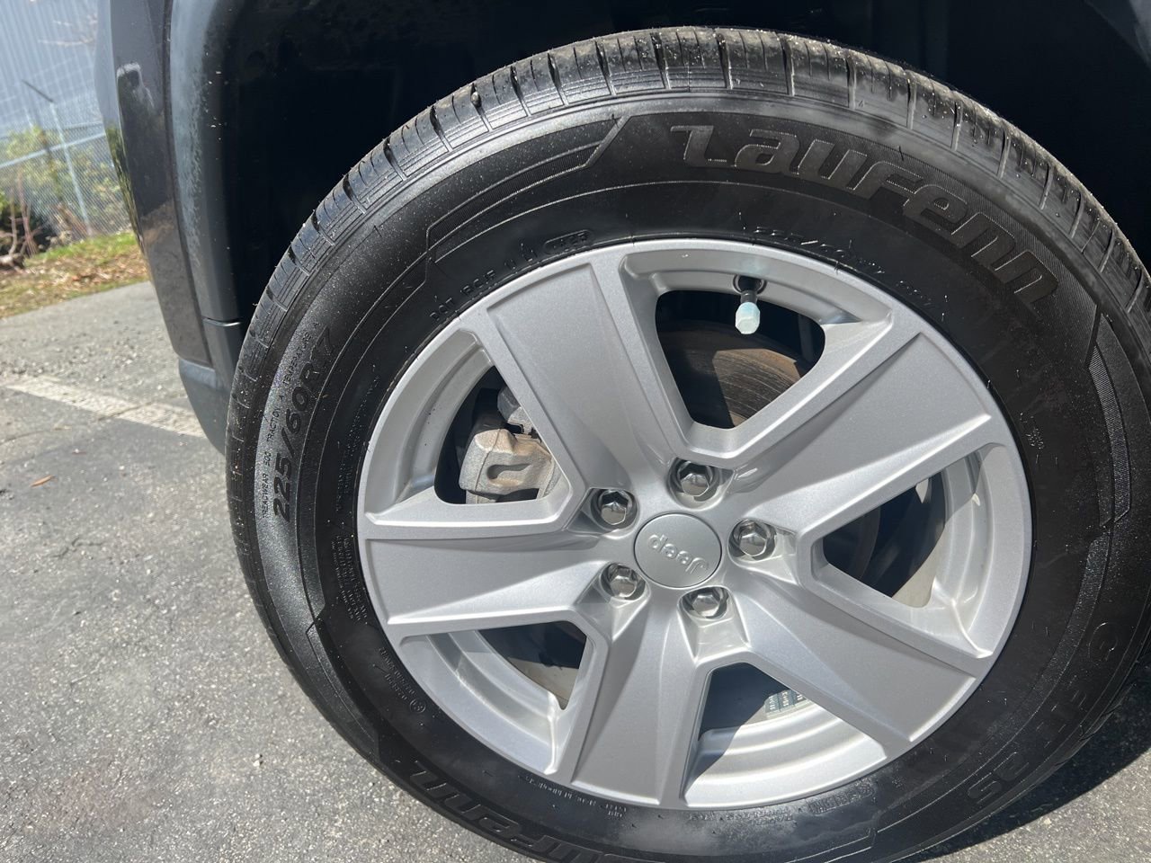 Used 2022 Jeep Compass Latitude w/ Sun and Sound Group image 13