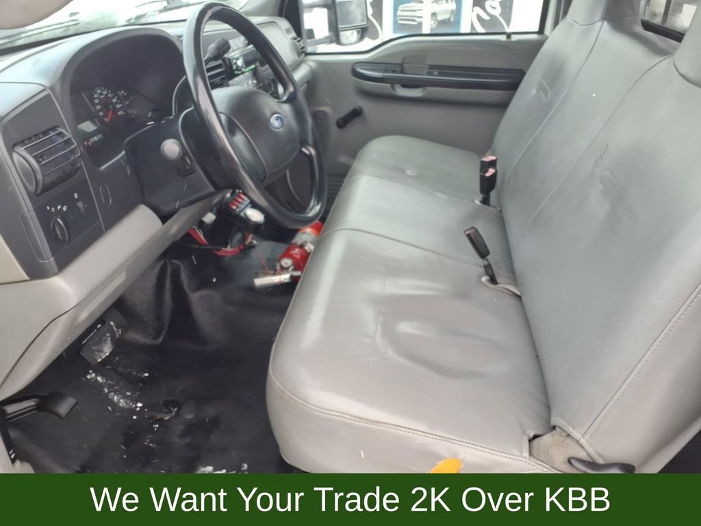 Used 2006 Ford F450 XLT image 10