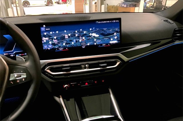 Used 2023 BMW 330i Sedan image 6