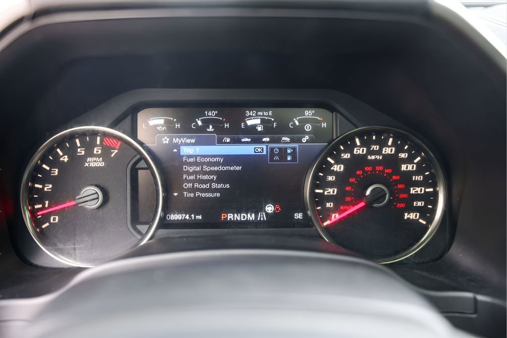 Used 2018 Ford F150 Raptor w/ Equipment Group 802A Luxury AWD/4WD image 14