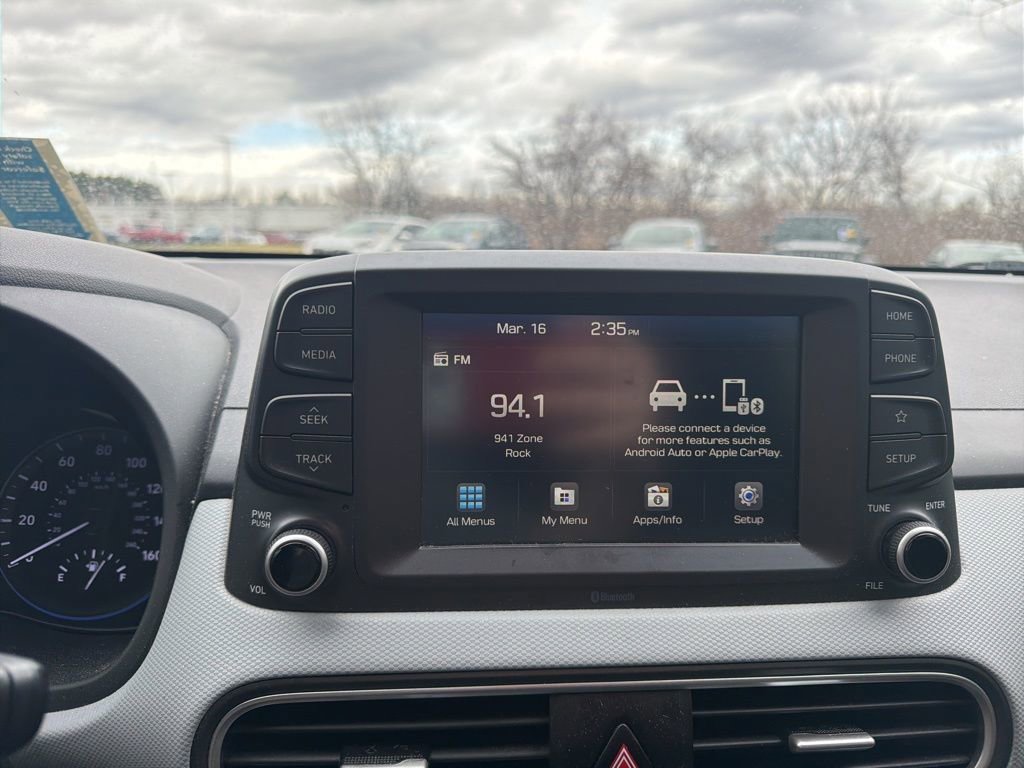 Used 2021 Hyundai Kona SE w/ Cargo Package image 6