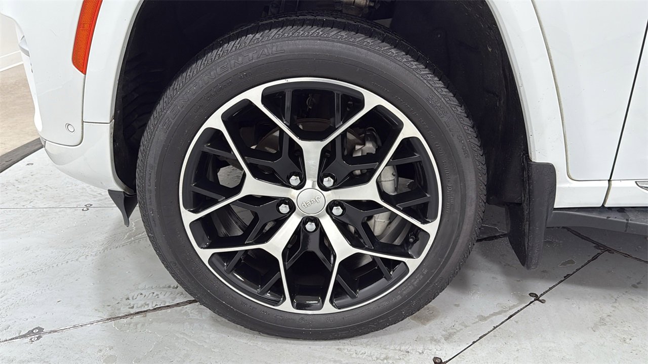 Used 2022 Jeep Grand Cherokee Summit image 24