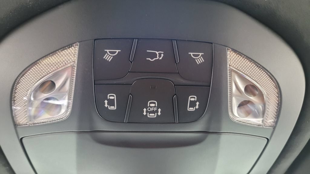 New 2026 Chrysler Pacifica Pinnacle AWD/4WD image 29