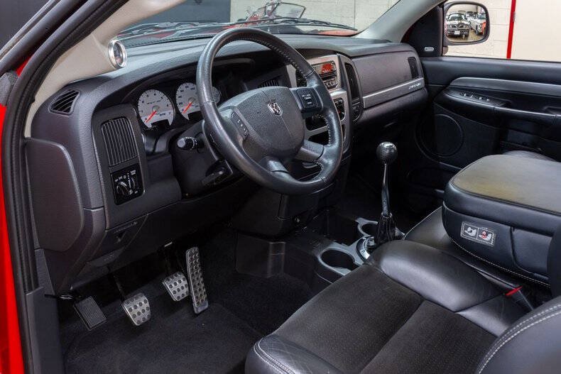 Used 2004 Dodge Ram 1500 Truck 2WD Regular Cab image 34