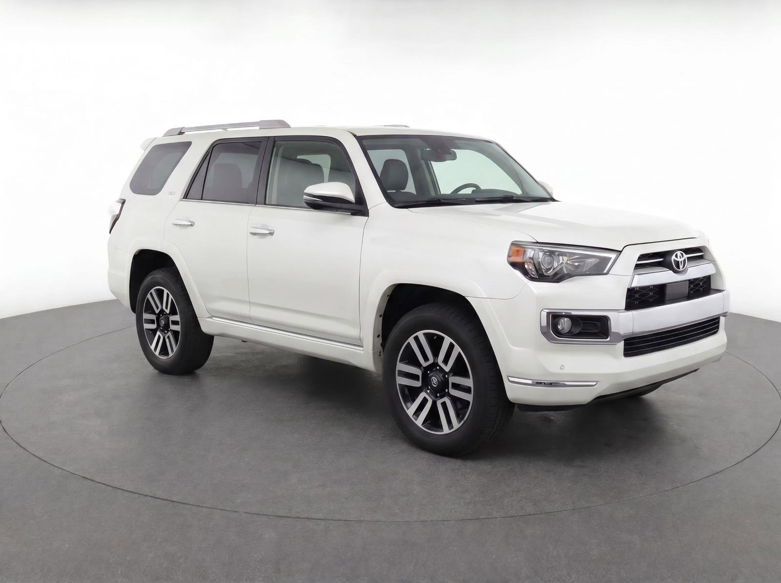 Used 2020 Toyota 4Runner Limited AWD/4WD image 2