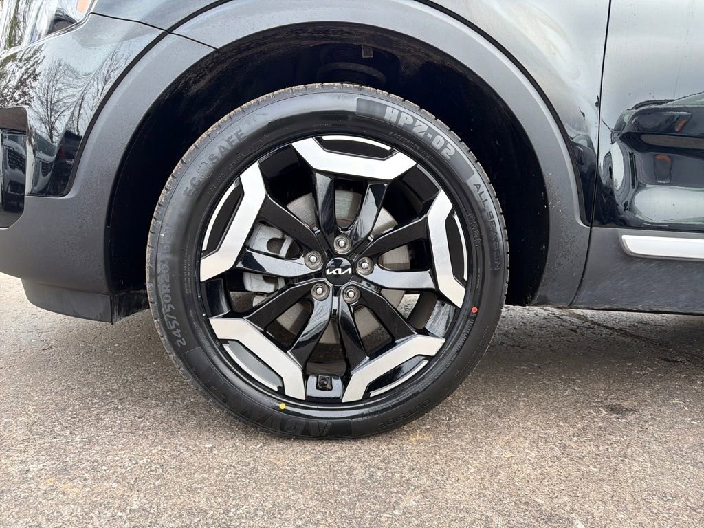 Used 2025 Kia Telluride S image 32